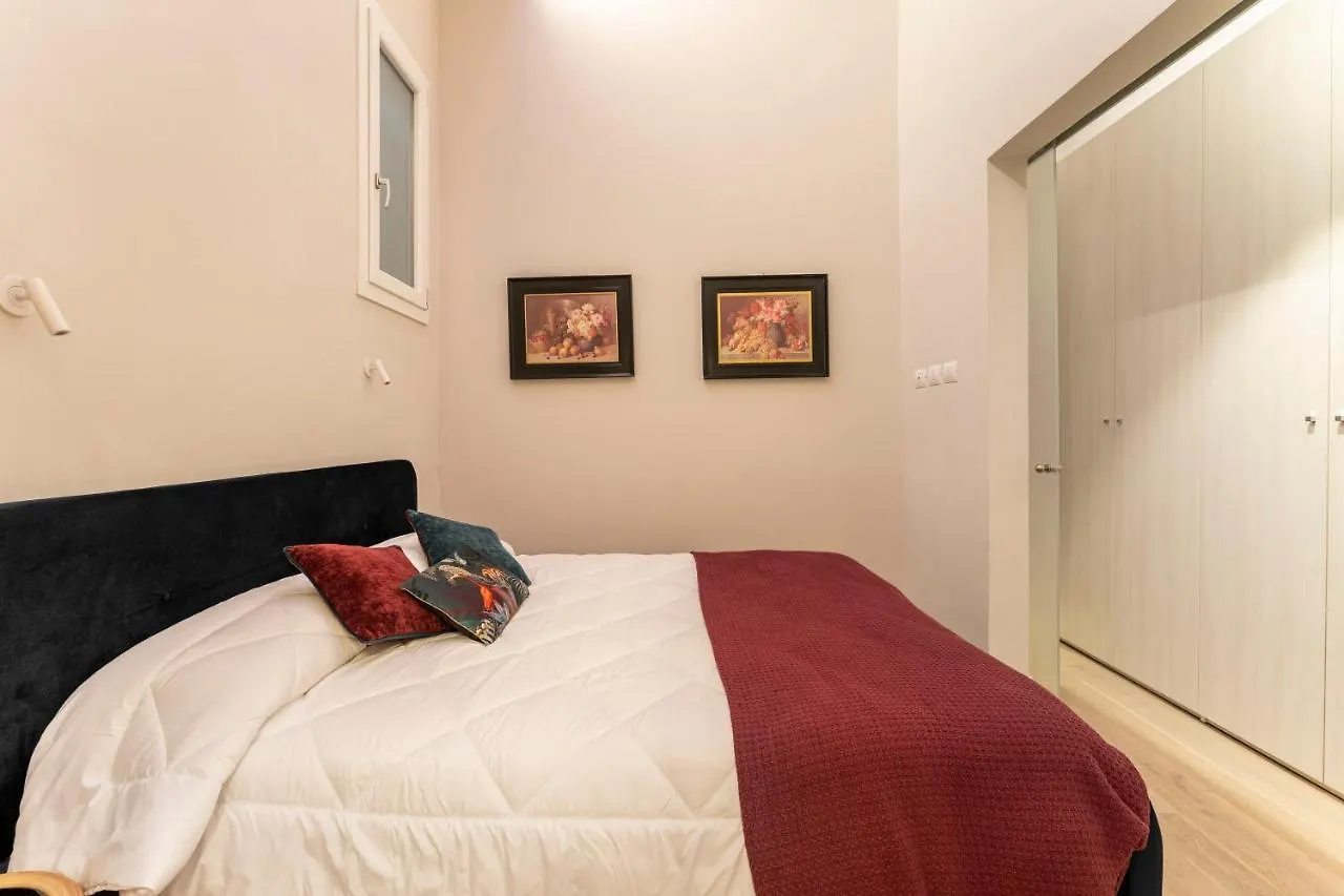 Art Apartment Luxury Sofia Suite Firenze 0*,